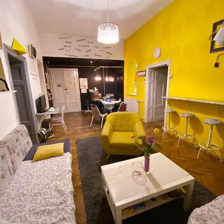 Get Inn Skopje Hostel Exteriér fotografie